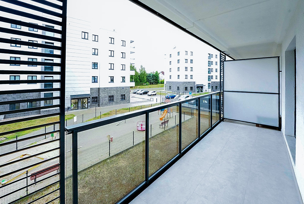 imponujacy balkon przy ekskluzywnym apartamencie na sprzedaż Gorzów Wielkopolski