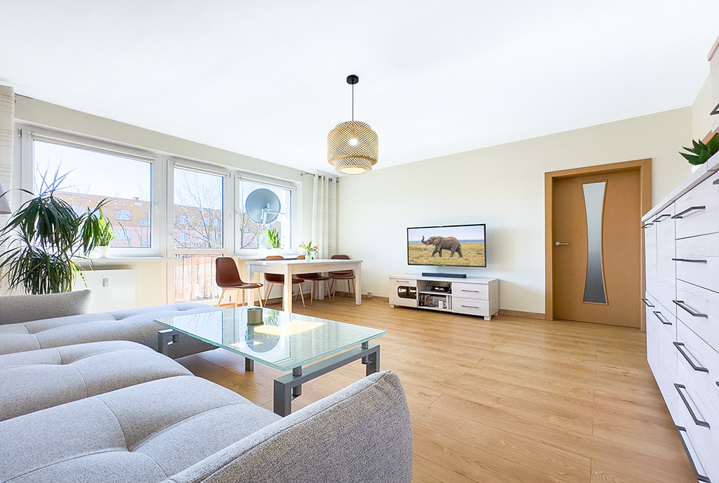 fragment salonu w ekskluzywnym apartamencie do sprzedaży Katowice okolice