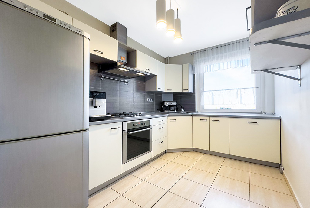 zabudowana kuchnia w ekskluzywnym apartamencie na sprzedaż Katowice okolice