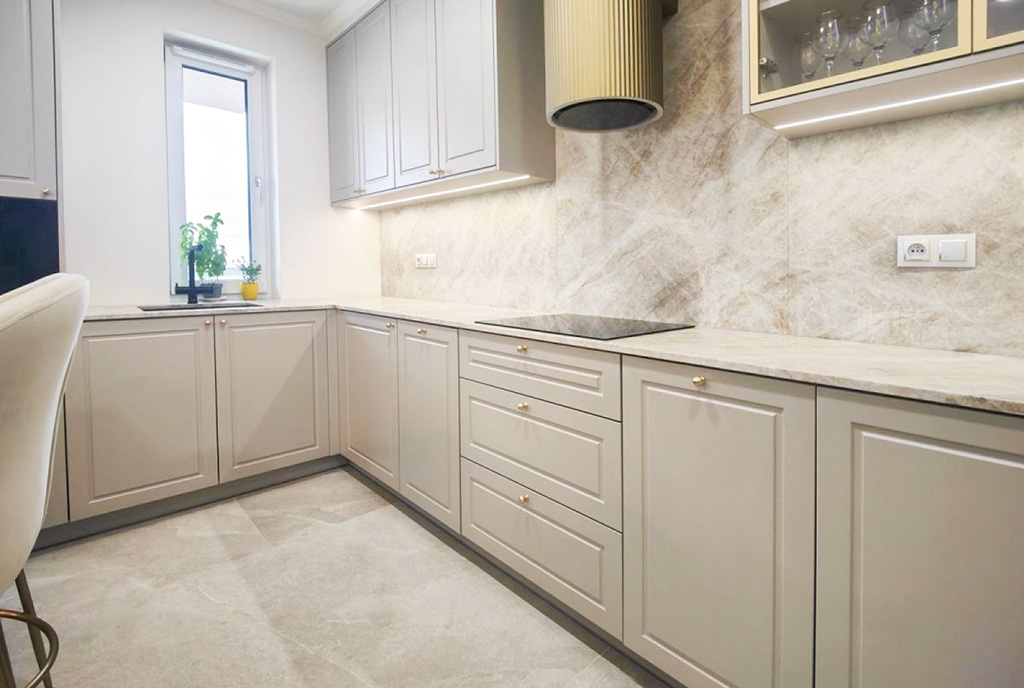 fragment kuchni w luksusowym apartamencie na sprzedaż Lublin