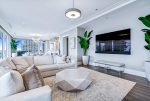 komfortowy pokój dzienny w ekskluzywnym apartamencie na sprzedaż Chicago Stany Zjednoczone Ameryki