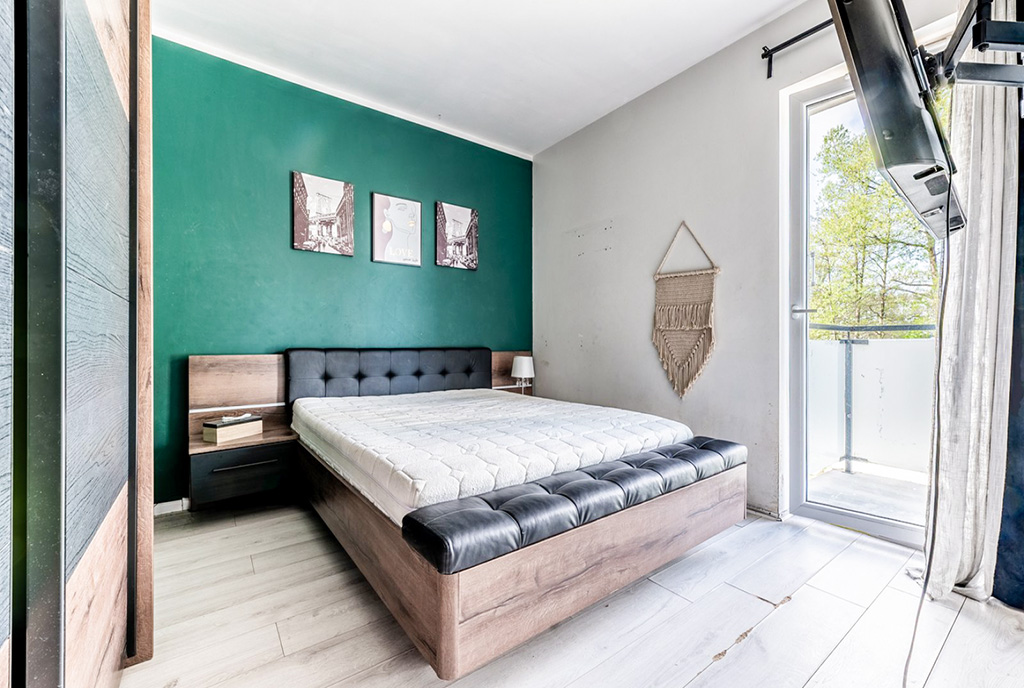 fragment sypialni w luksusowym apartamencie do sprzedaży Gdynia okolice