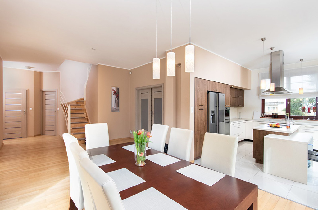 eleganckie wnętrze ekskluzywnej willi na sprzedaż Szczecin okolice