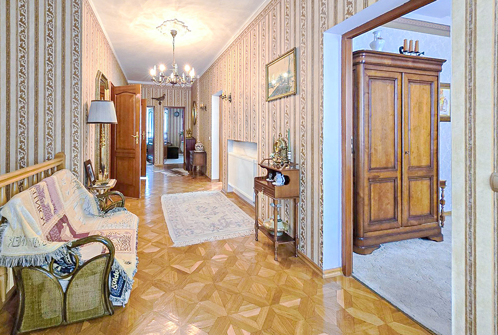 funkcjonalny rozkład pokoi w luksusowej willi na sprzedaż Bielsko-Biała (okolice)