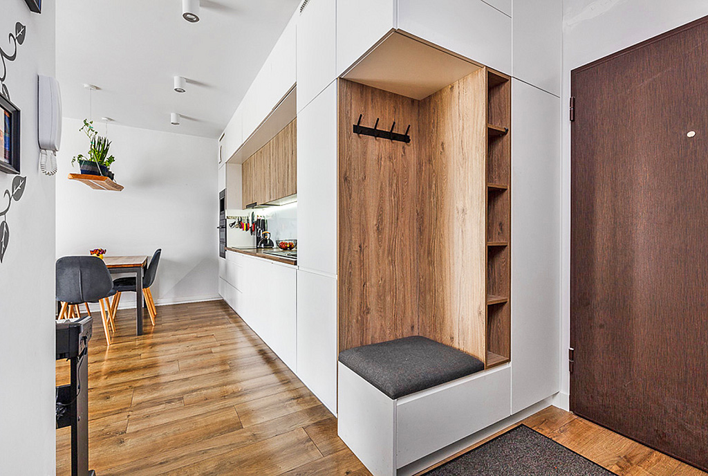 zbliżenie na przedpokój w ekskluzywnym apartamencie na sprzedaż Gdańsk (okolice)