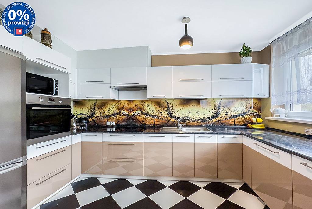 futurystyczna kuchnia w luksusowym apartamencie na sprzedaż Katowice okolice