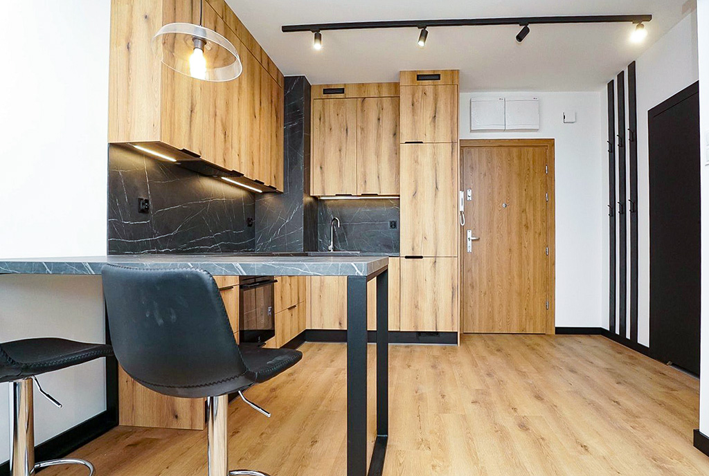 imponująca kuchnia w luksusowym apartamencie do wynajmu Piotrków Trybunalski