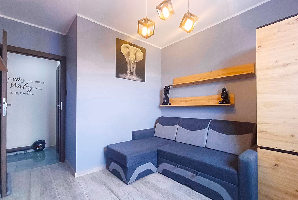 fragment jednego z pokoi w luksusowym apartamencie na sprzedaż Toruń (okolice)
