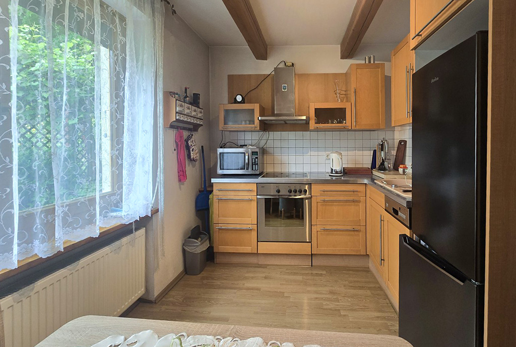 fragment kuchni w luksusowej willi na sprzedaż Wisła