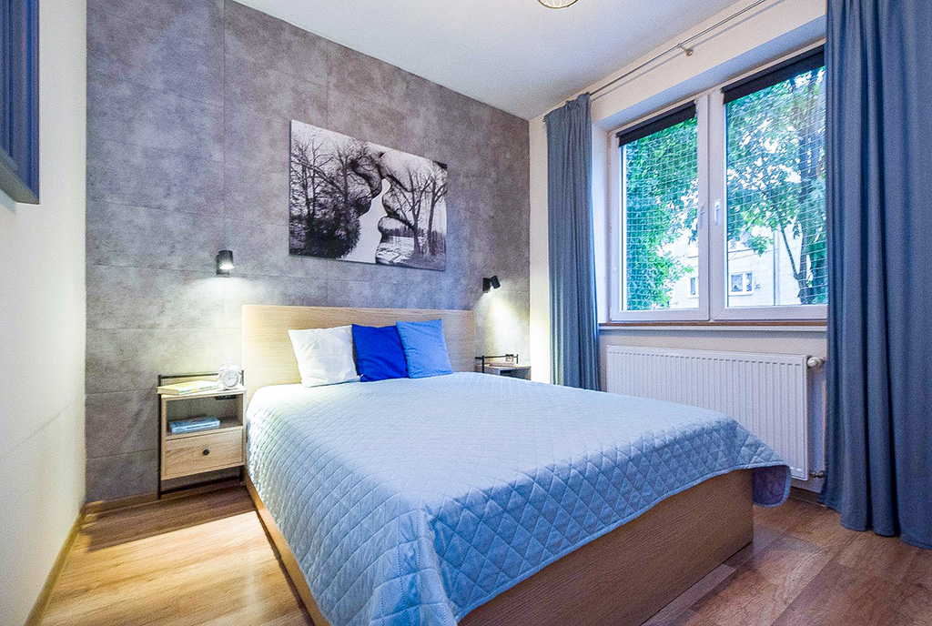 zaciszna sypialnia w ekskluzywnym apartamencie na sprzedaż Katowice (okolice)