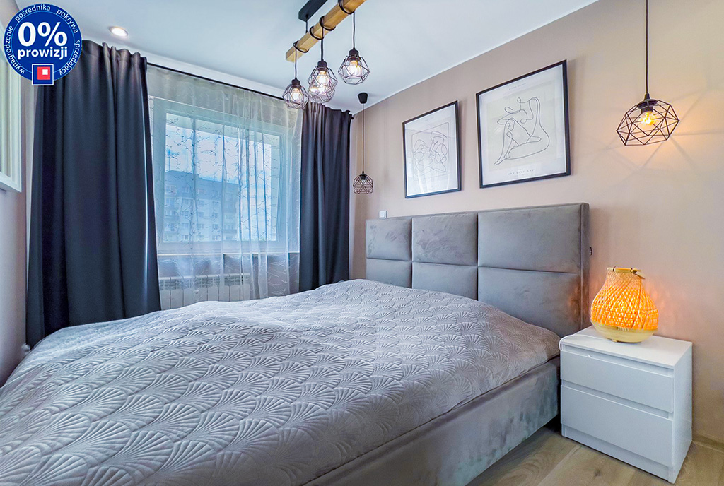 fragment sypialni w ekskluzywnym apartamencie na sprzedaż Katowice (okolice)