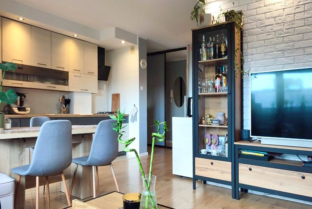 fragment pokoju dziennego w ekskluzywnym apartamencie na sprzedaz Ełk