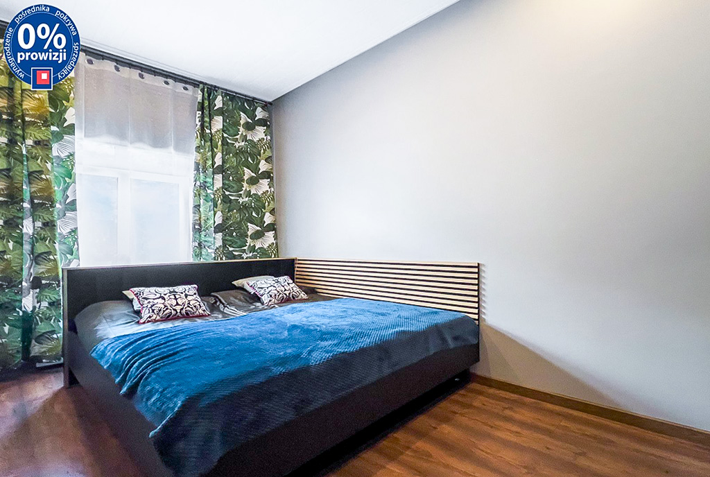 na zdjęciu zaciszna sypialnia w ekskluzywnym apartamencie na sprzedaż Katowice (okolice)