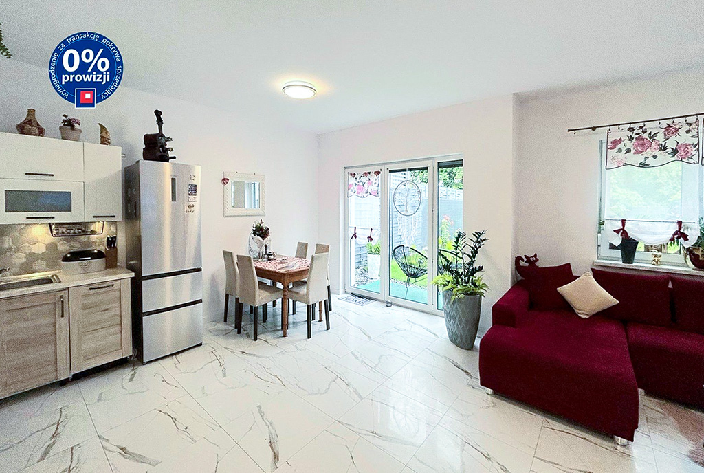 jeden z pokoi w luksusowej willi na sprzedaż Wałbrzych (okolice)