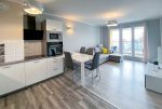 słoneczny salon w ekskluzywnym apartamencie do sprzedaży Szczecin