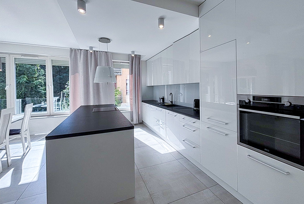 nowoczesna kuchnia w luksusowym apartamencie do wynajmu Szczecin