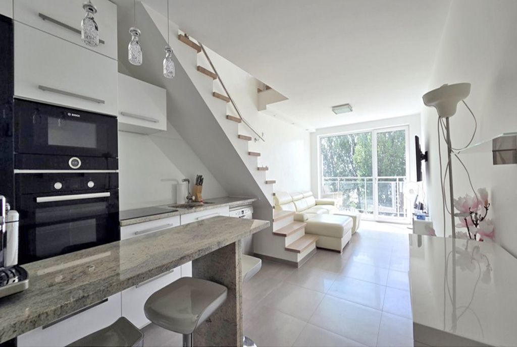 2-poziomowe wnętrze ekskluzywnego apartamentu do sprzedaży Ełk