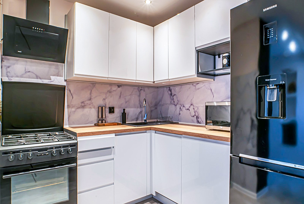 zabudowana kuchnia w ekskluzywnym apartamencie na sprzedaż Bolesławiec