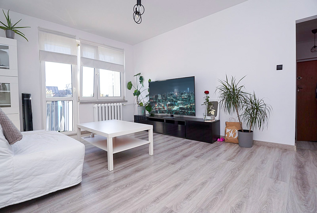 fragment salonu w ekskluzywnym apartamencie do sprzedaży Piotrków Trybunalski