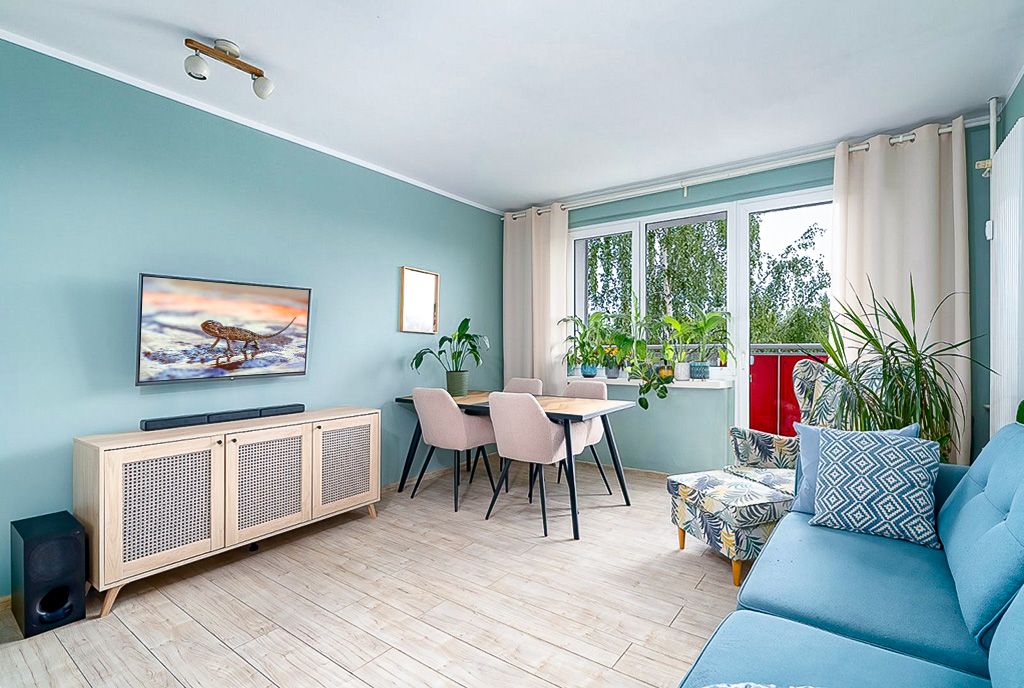 elegancki salon w ekskluzywnym apartamencie do sprzedaży Poznań