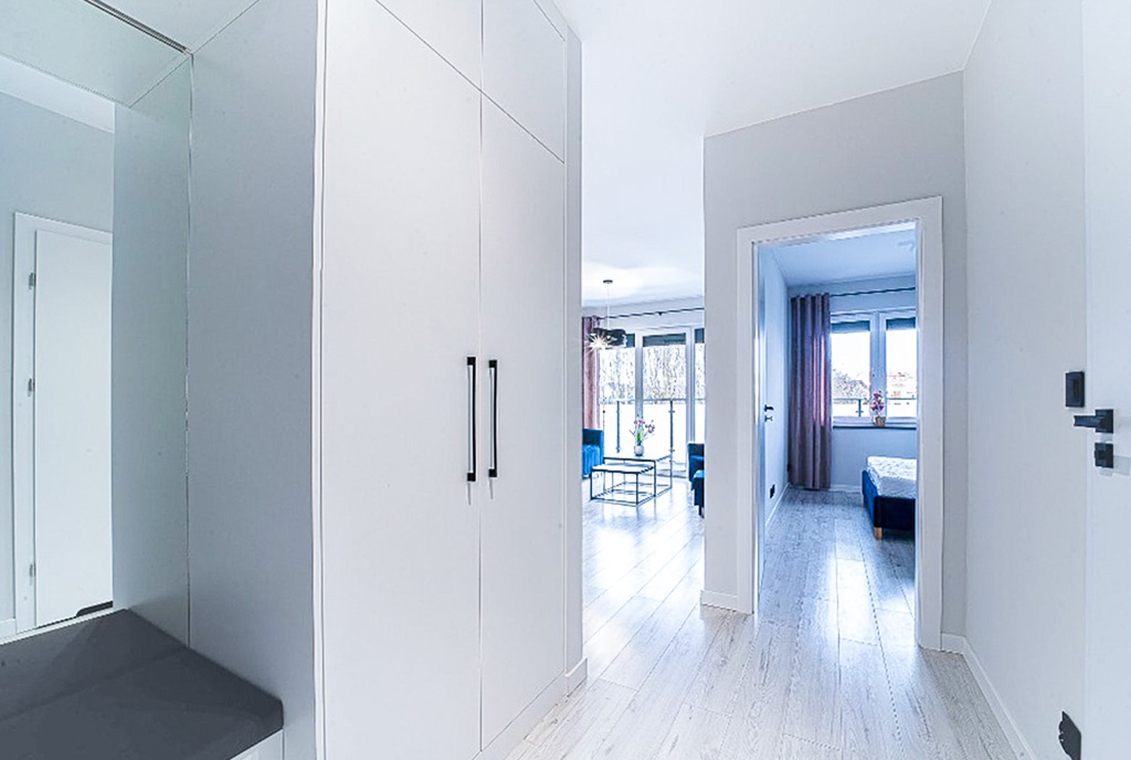 praktycny rozkład pokoi w luksusowym apartamencie do wynajmu Bolesławiec