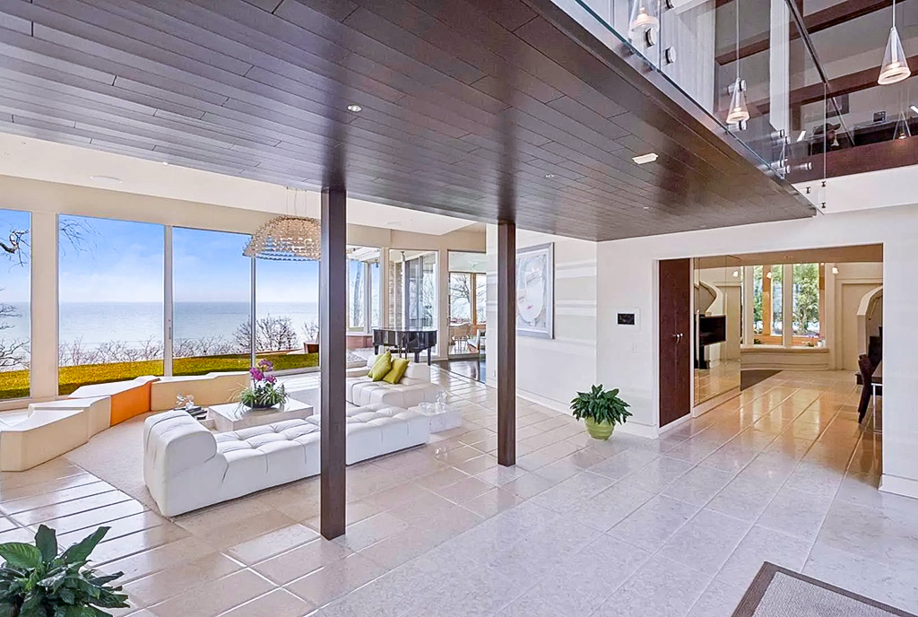 jedno z pomieszczeń na terenie ekskluzywnej willi na sprzedaż Illinois Stany Zjednoczone Ameryki