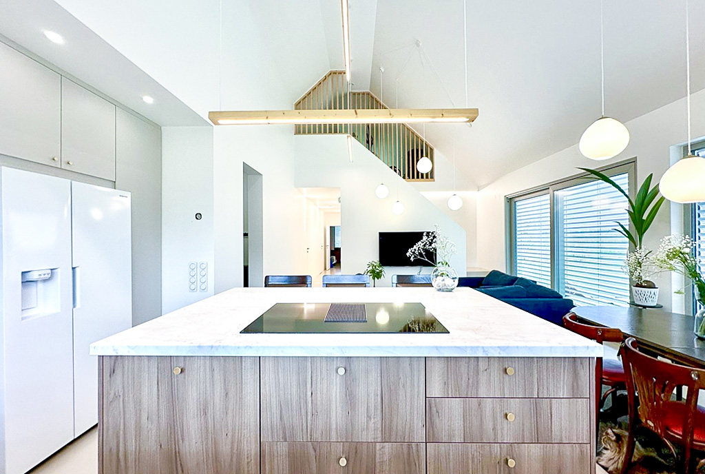 zbliżenie na kuchnię w luksusowej willi na sprzedaż Wrocław okolice