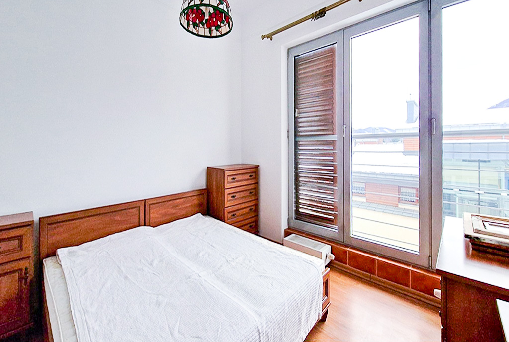 fragment sypialni w ekskluzywnym apartamencie na sprzedaż Bielsko-Biała okolice