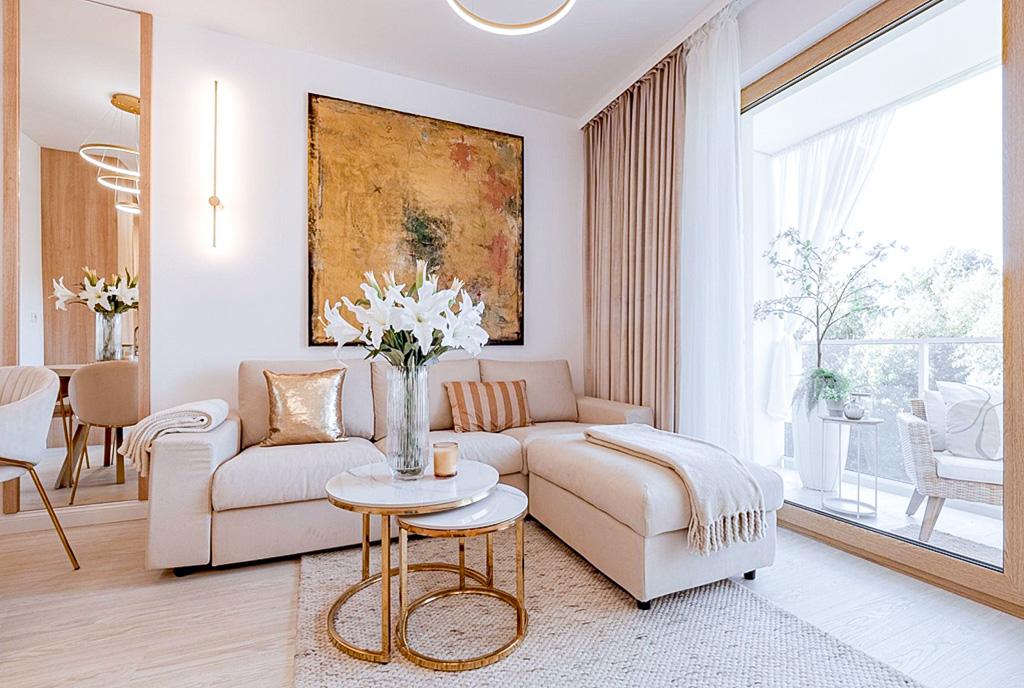 fragment salonu w luksusowym apartamencie na sprzedaż Elbląg