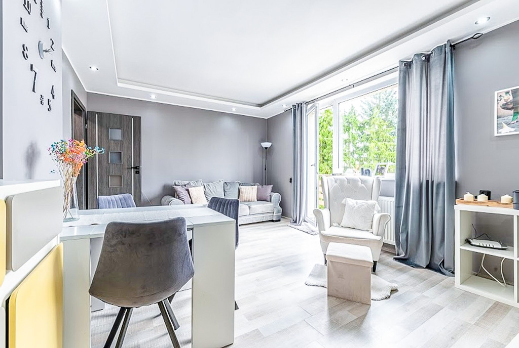 designerski salon w ekskluzywnym apartamencie do sprzedaży Gdynia okolice