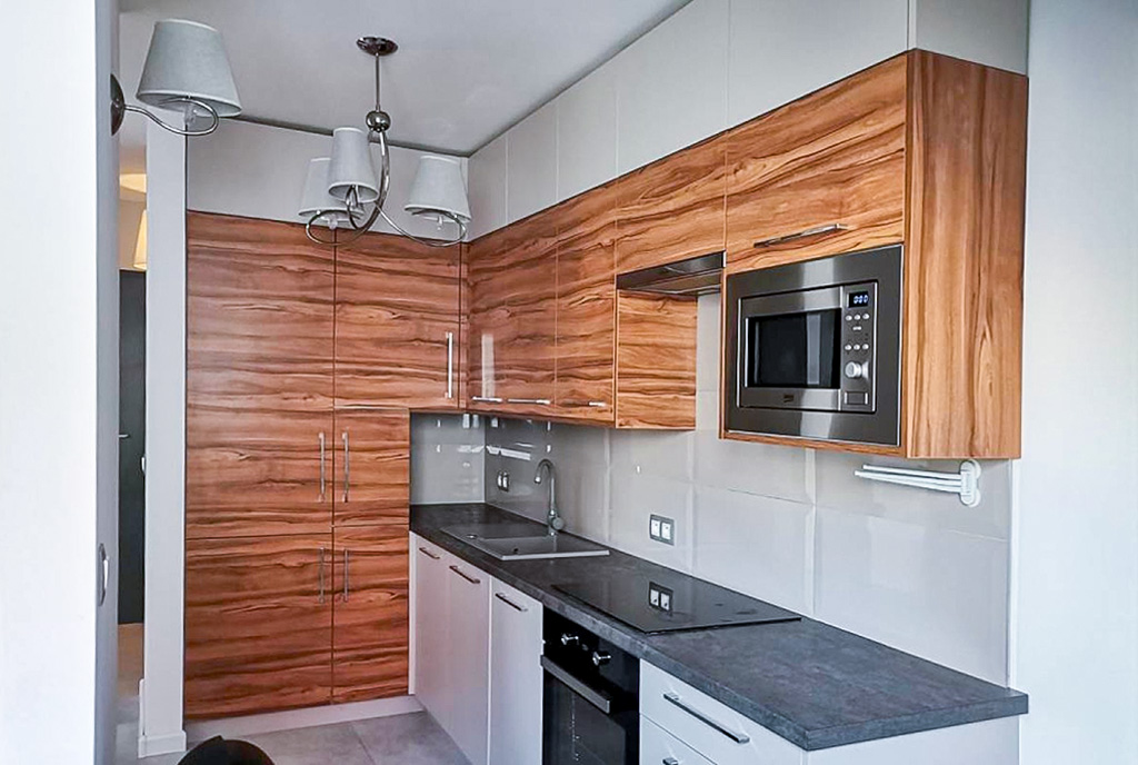nowocześnie zabudowana kuchnia w ekskluzywnym apartamencie na wynajem Legnica okolice