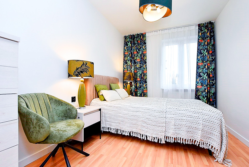 fragment sypialni w luksusowym apartamencie na sprzedaż Inowrocław