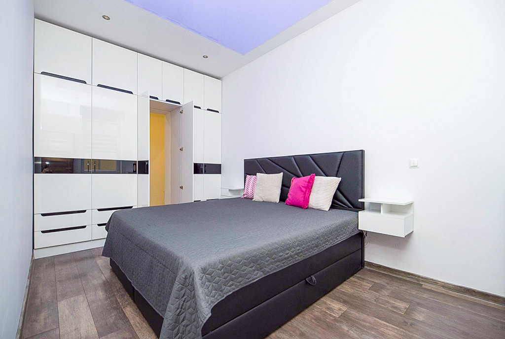 fragment sypialni w ekskluzywnym apartamencie na sprzedaż Katowice okolice