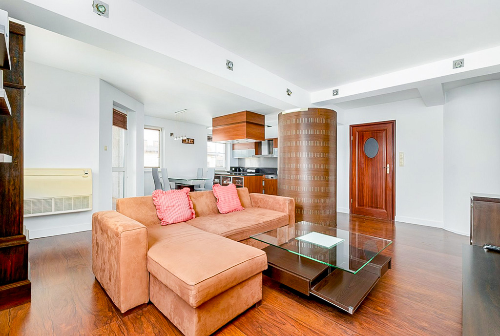 imponujący salon w ekskluzywnym apartamencie do sprzedaży Szczecin