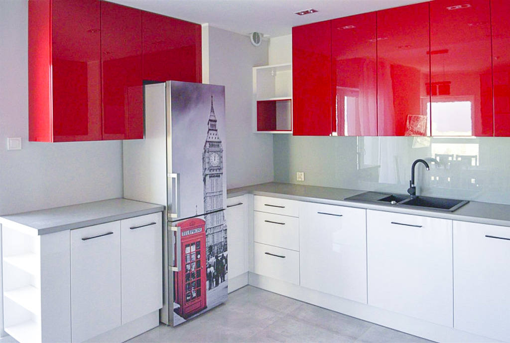 na zdjęciu aneks kuchenny w luksusowym apartamencie do wynajmu Gdańsk