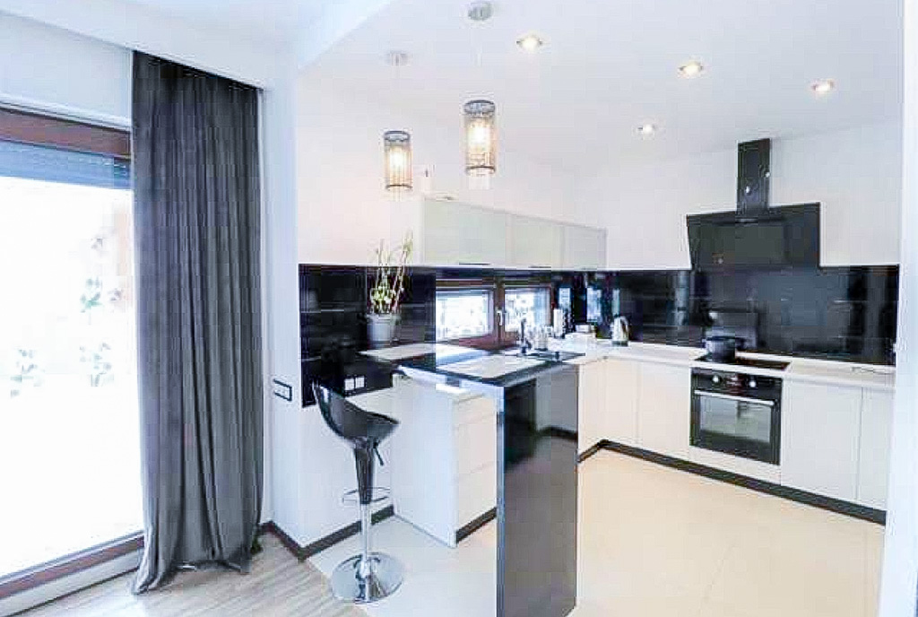 futurystyczna kuchnia w luksusowej willi na sprzedaż Bielsko-Biala okolice