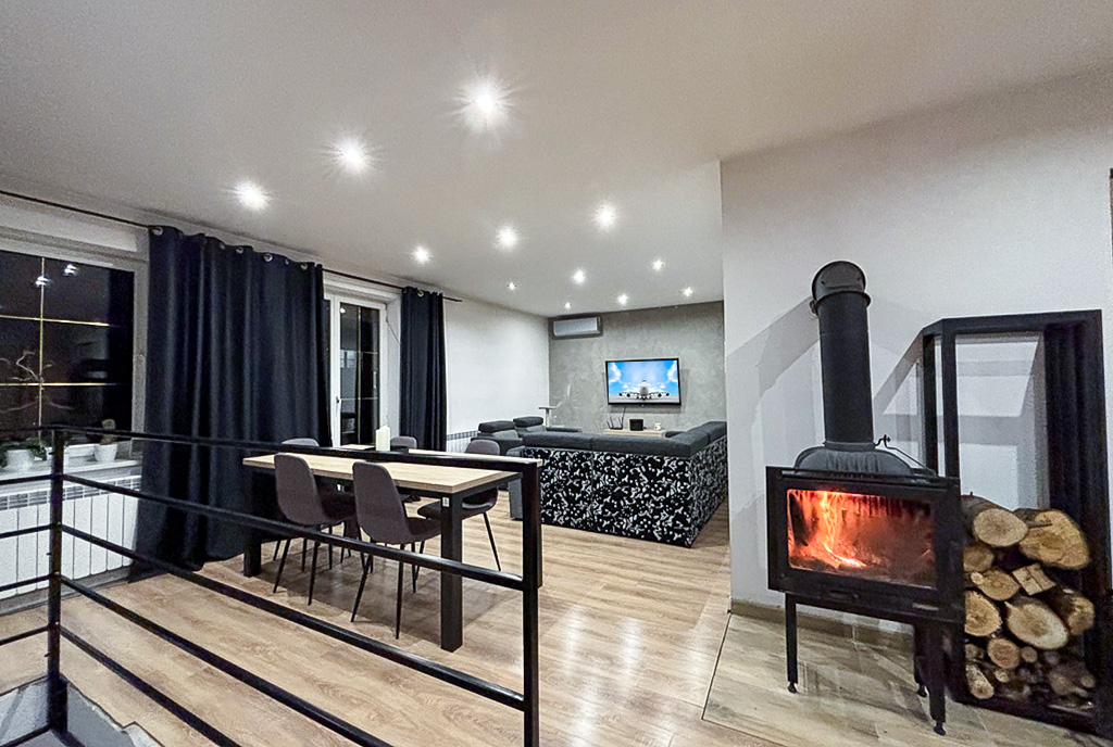 elegancki pokój dzienny w ekskluzywnej willi do sprzedaży Rybnik