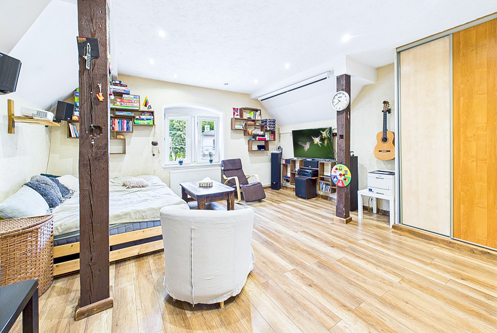 nowoczesny salon w ekskluzywnym apartamencie do sprzedaży Toruń okolice