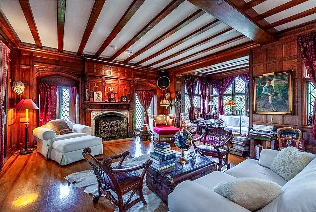 elegancki salon w luksusowej willi na sprzedaż New York (Stany Zjednoczone Ameryki)