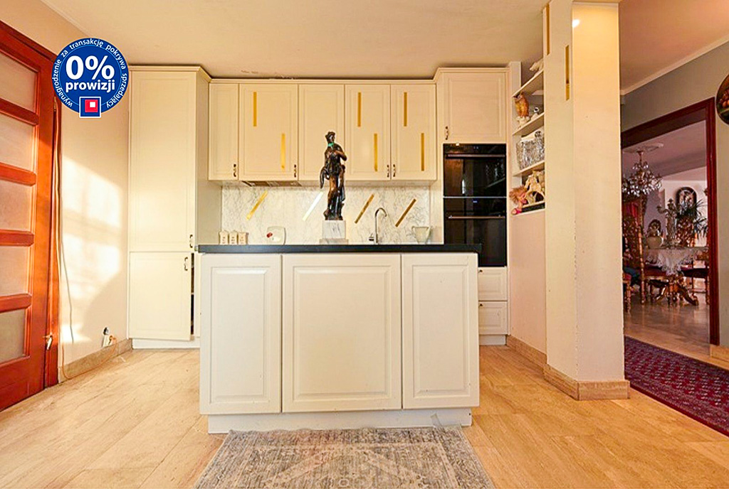 nowoczesna kuchnia w luksusowej willi na sprzedaż Warszawa okolice