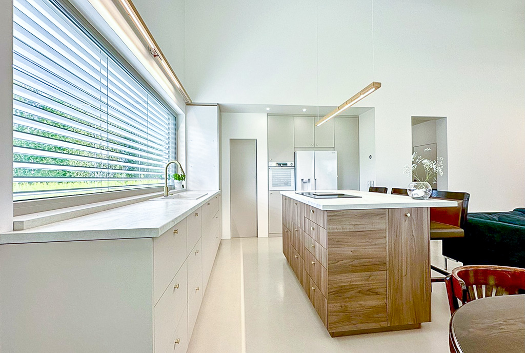 nowoczesna kuchnia w ekskluzywnej willi na sprzedaż Wrocław okolice