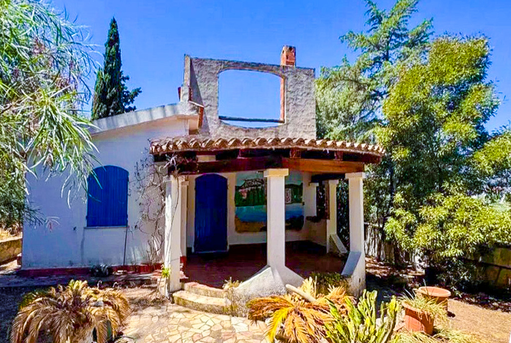 zabytkowa architektura ekskluzywnej willi do sprzedaży Włochy Posada