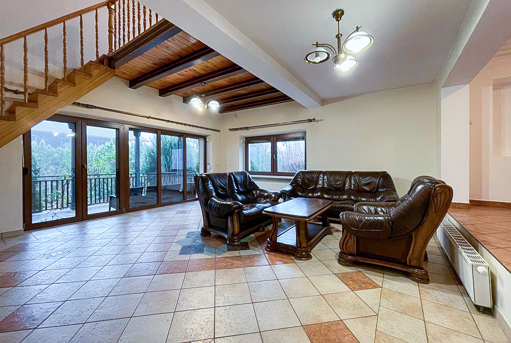 komfortowy salon w luksusowej willi na sprzedaż Wrocław okolice