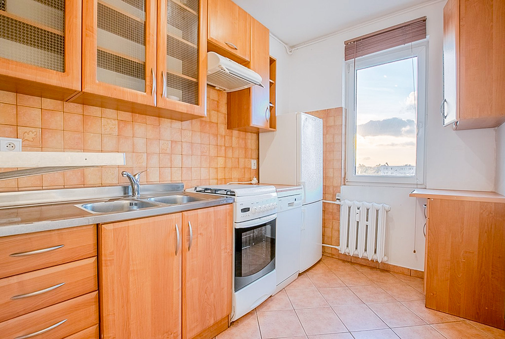 atrakcyjna kuchnia w ekskluzywnym apartamencie na sprzedaż Poznań okolice