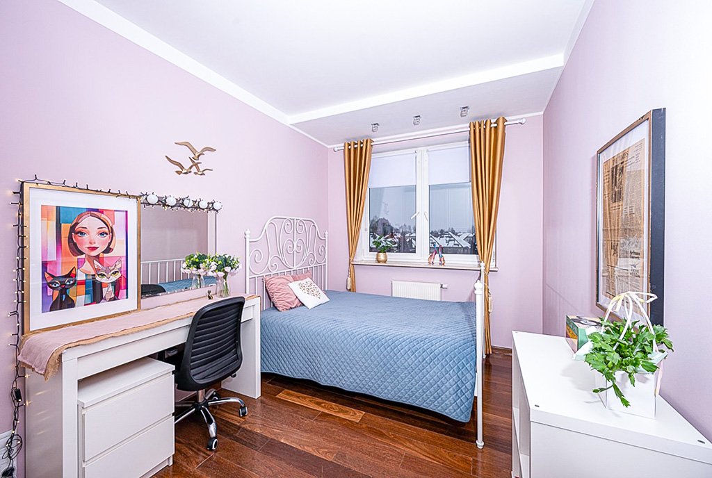okazała sypialnia w ekskluzywnym apartamencie na sprzedaż Warszawa