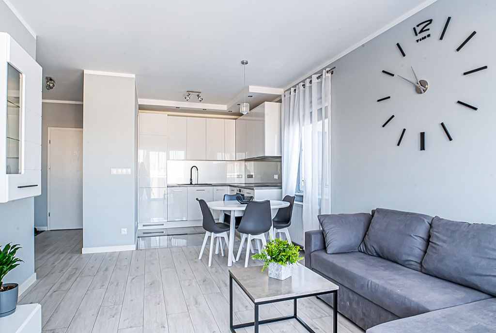 widok na aneks kuchenny w luksusowym apartamencie do wynajmu Bolesławiec