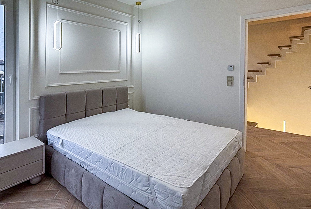 kameralna sypialnia w ekskluzywnym apartamencie na wynajem Szczecin okolice