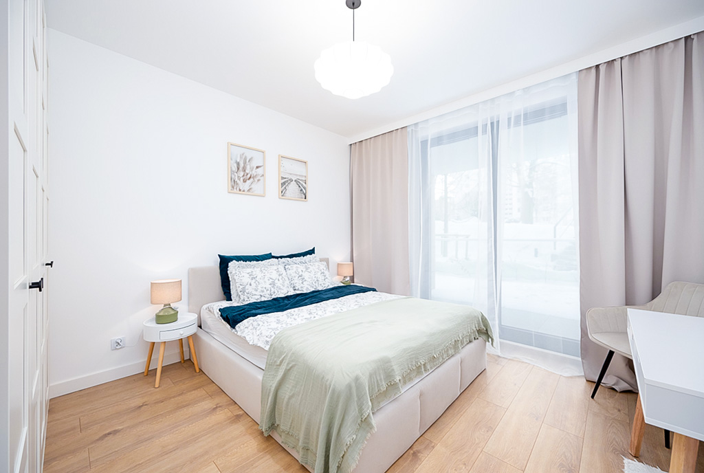 kameralna sypialnia w ekskluzywnym apartamencie na sprzedaż Sopot