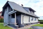 frontowa elewacja ekskluzywnej willi na sprzedaż Mazury