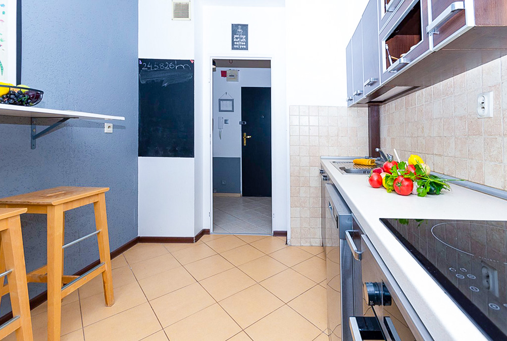 komfortowa kuchnia w luksusowym apartamencie na sprzedaż Katowice okolice